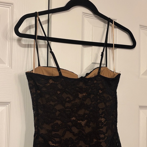 NWT Dynamite | S | Monet Lace Overlay Maxi Dress Black - Picture 10 of 12